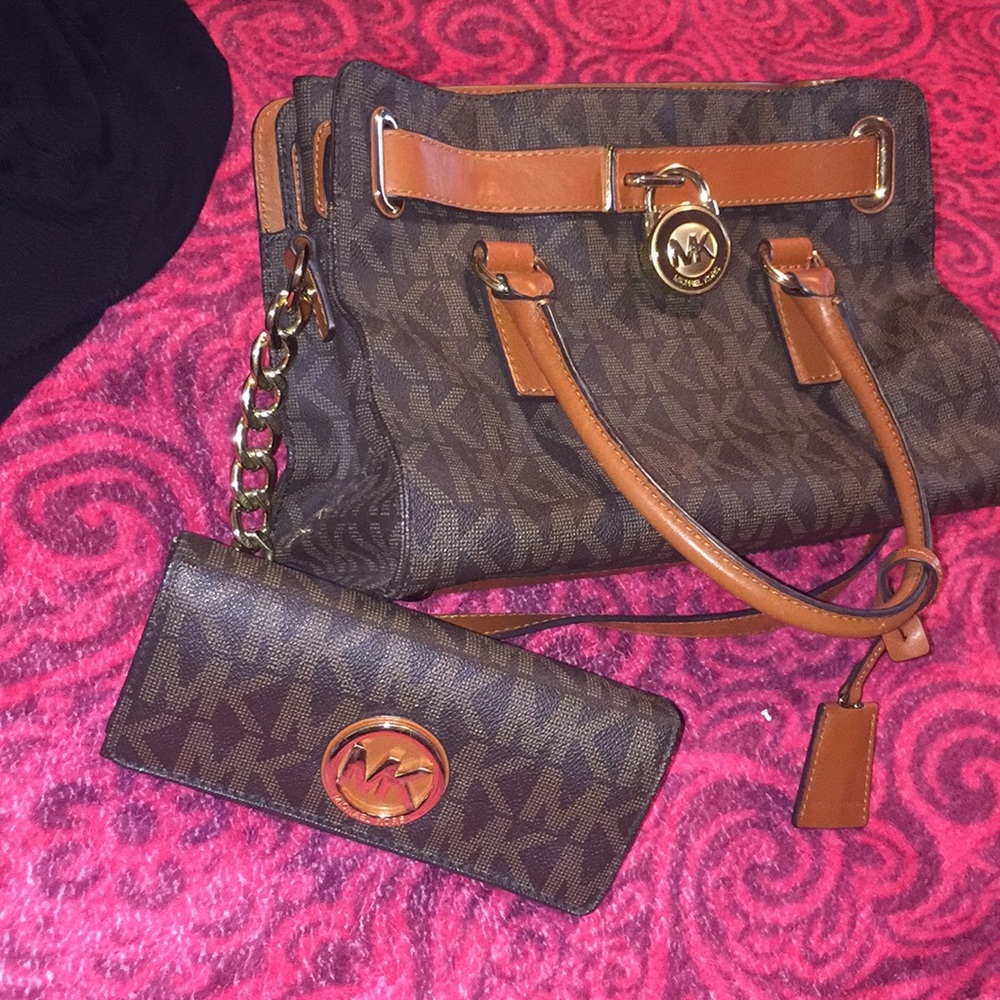 Mk authentic purse and wallet
